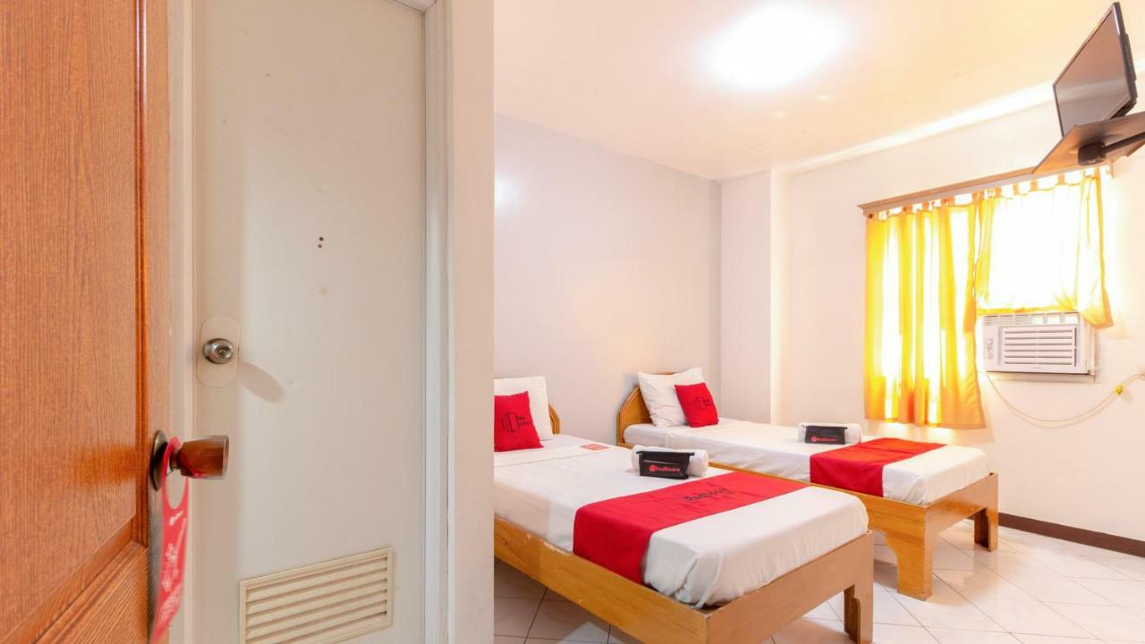 Reddoorz @ Paterno Street Tacloban Hotel Екстериор снимка