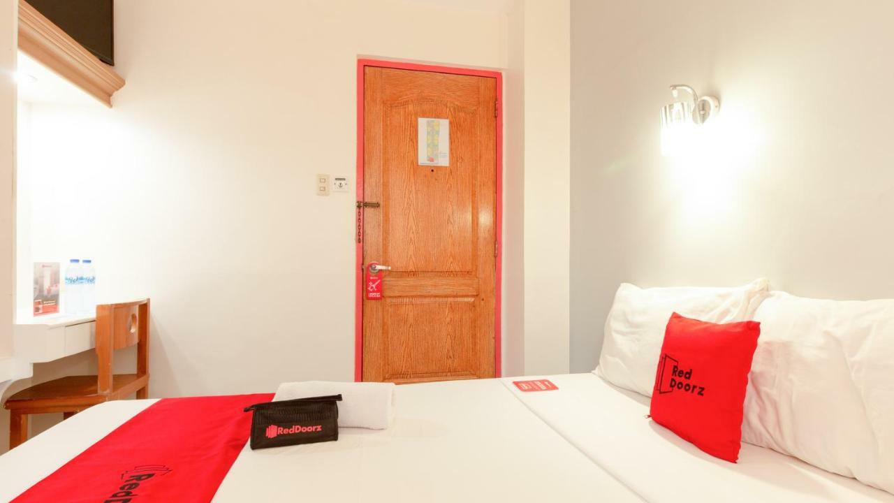 Reddoorz @ Paterno Street Tacloban Hotel Екстериор снимка