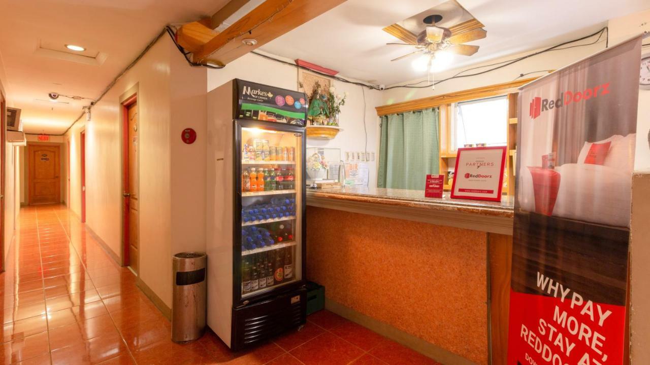 Reddoorz @ Paterno Street Tacloban Hotel Екстериор снимка