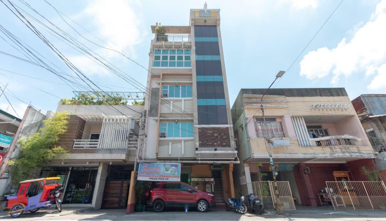 Reddoorz @ Paterno Street Tacloban Hotel Екстериор снимка