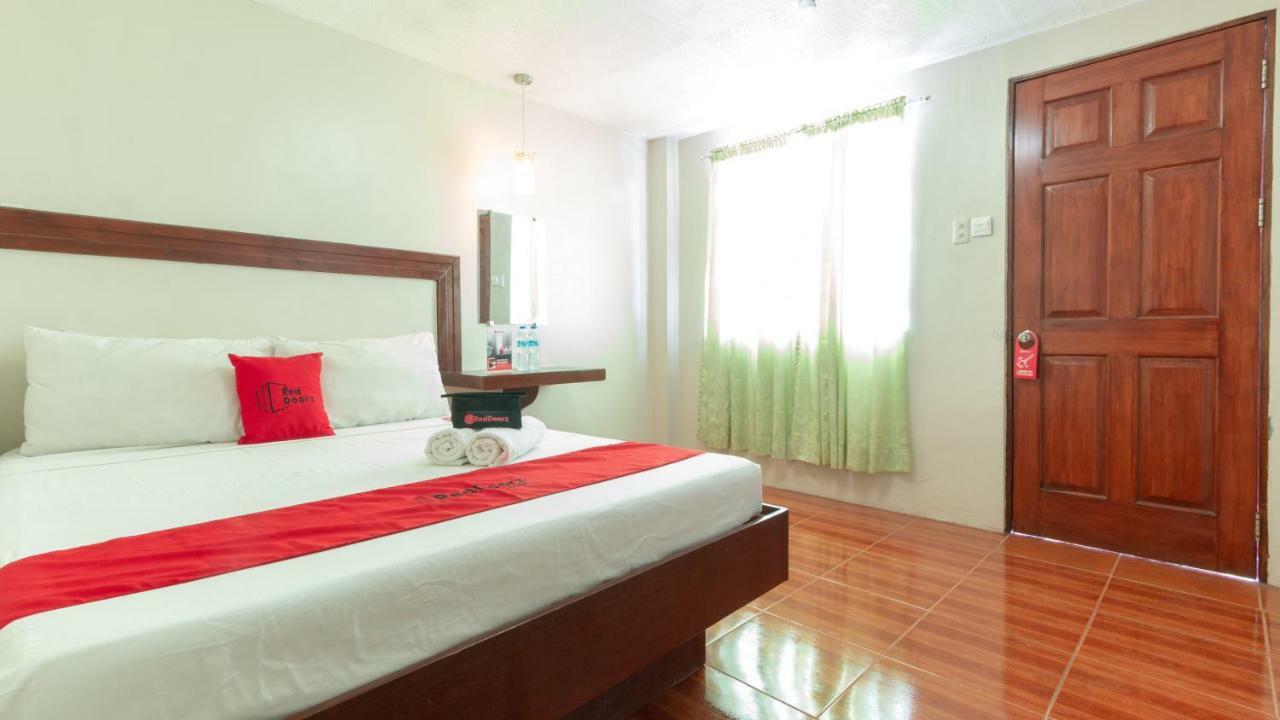 Reddoorz @ Paterno Street Tacloban Hotel Екстериор снимка